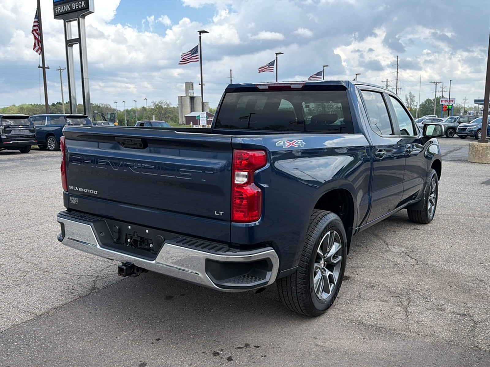 2023 Chevrolet Silverado 1500 — interior view